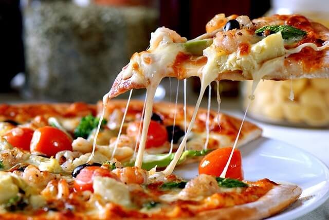 pizza chicken cheese